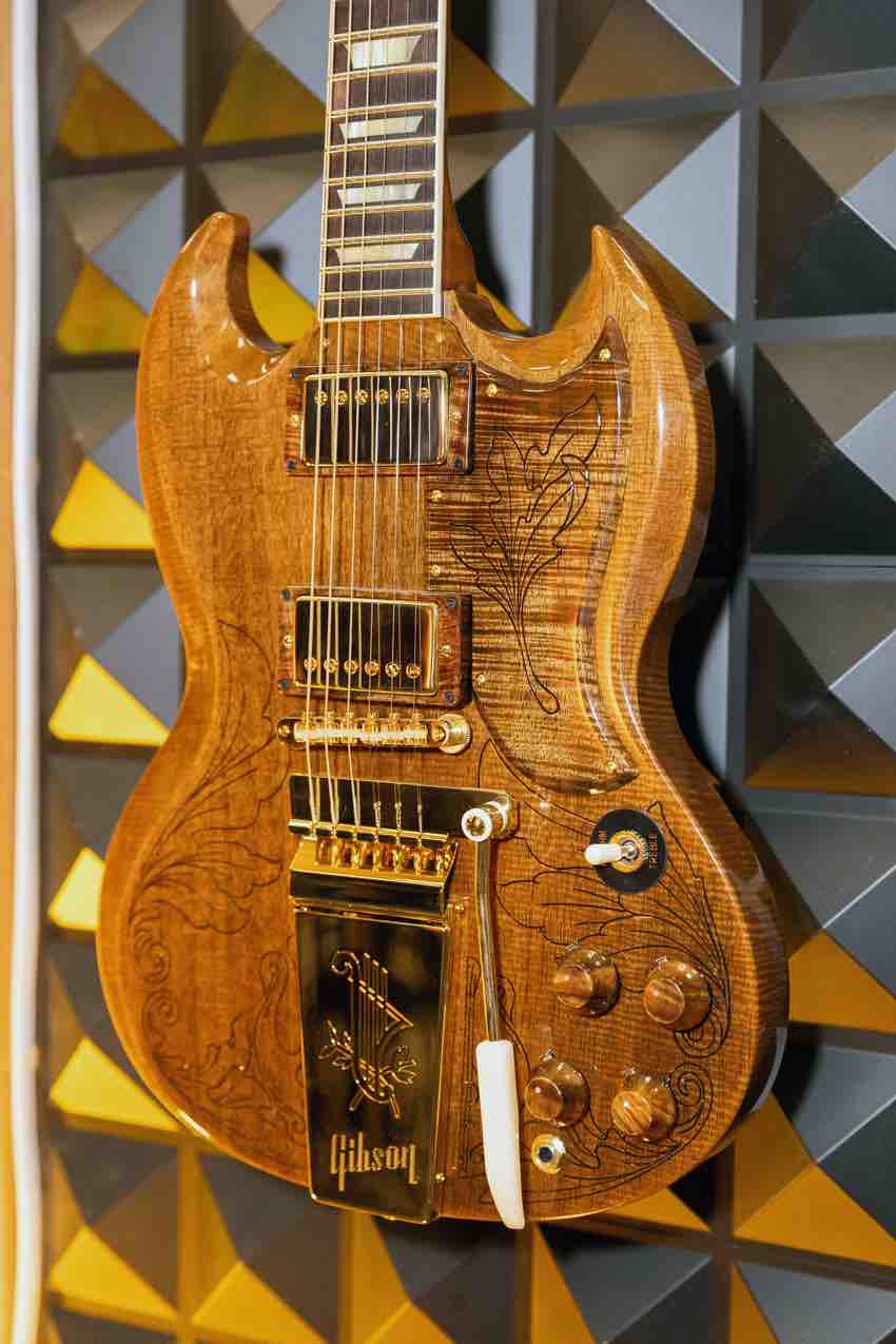 Gibson Custom “Full Flame” SG Standard