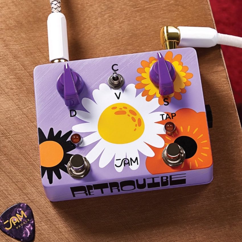 AM Pedals RetroVibe Mk4 all-analogue Uni-Vibe pedal with Speed and Depth controls, Chorus/Vibrato toggle, and dual footswitches for On and Tap Tempo.