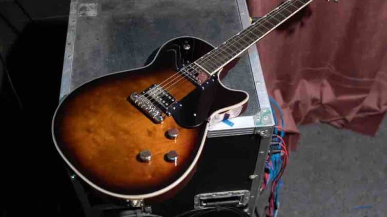 Gretsch Electromatic Premier Jet Robusto Burst