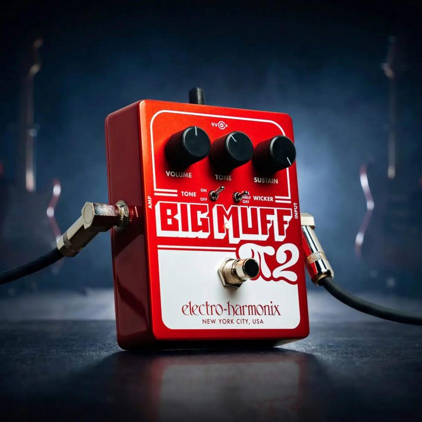 Electro Harmonix Big Muff Pi 2 Dual Op-Amp Fuzz Pedal with Tone Wicker