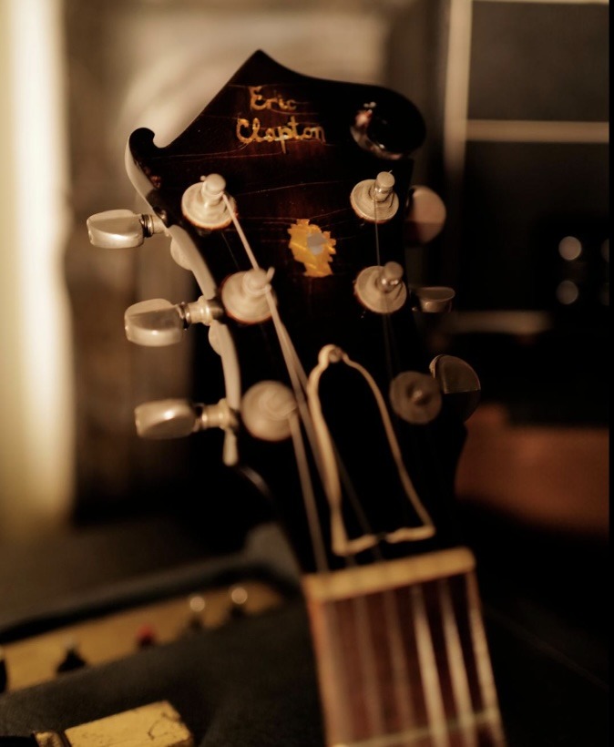 Dan Armstrong's repair shop headstock modification