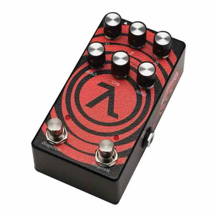 EarthQuaker Devices Sunn O))) HalfLife octave distortion and booster pedal on a clean background.