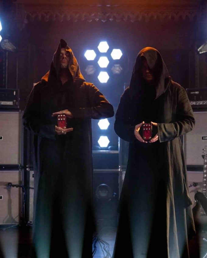 Sunn-O)))-HalfLife-Greg-Stephen-Vrt
