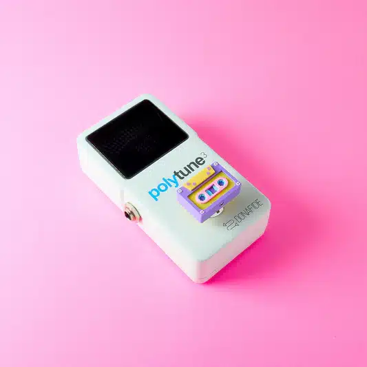 cassette-topper-on-guitar-effects-pedal-footswitch.jpg