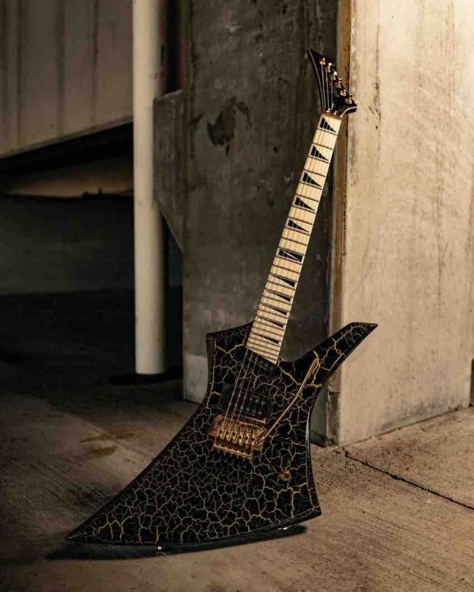 Jackson Brandon Ellis Signature Kelly KE27
