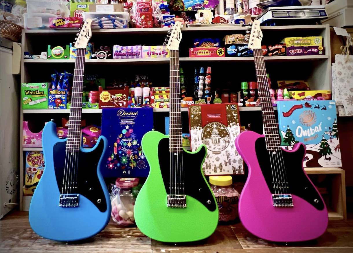 Manson Guitar Works MA and Verona Junior £1399 Guitar Bomb