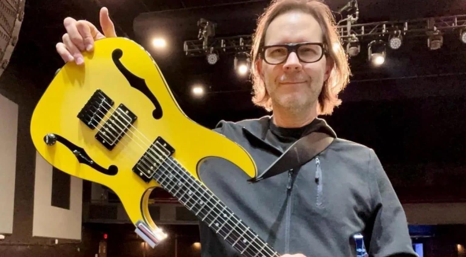 Guitar Hero Paul Gilbert's Instruments Stolen in Frankfurt, Germany